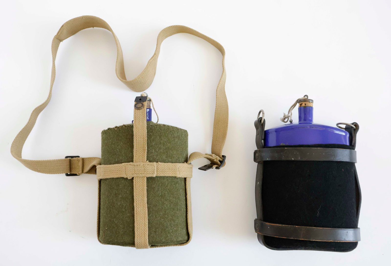 WORLD WAR I BRITISH ARMY WATER BOTTLES (2) (1 of 7)