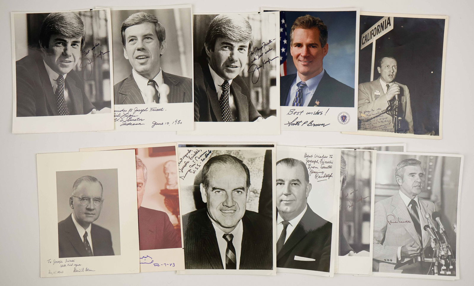 CONGRESSMEN AND POLITICIANS (160+): Huge lot of approx. 160 signed letters and photographs (with a few other pieces) of members of Congress and other politicians, almost all ca. 1990s. Included is: JOHN LINDSEY, DEAN RUSK, MARK WARNER,