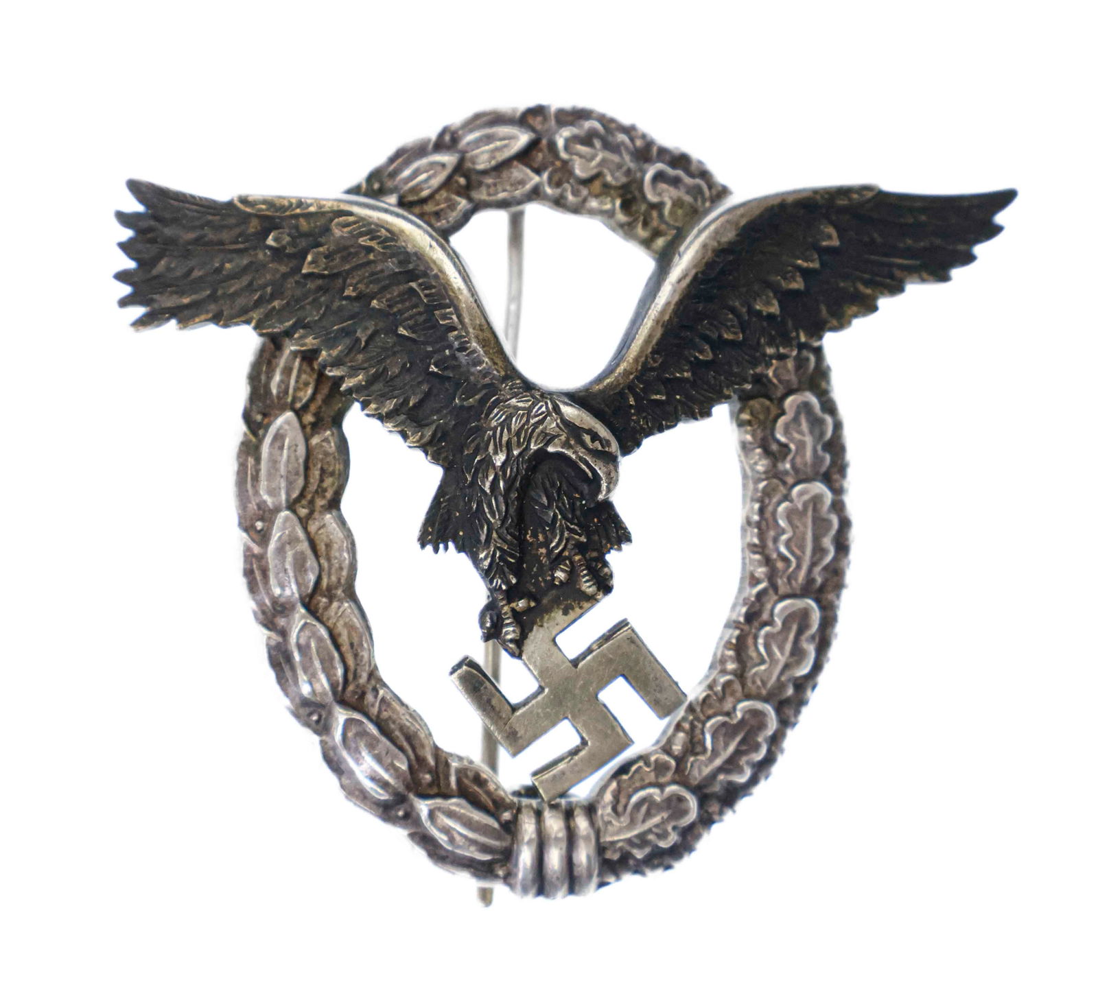 LUFTWAFFE PILOT'S BADGE (1 of 4)