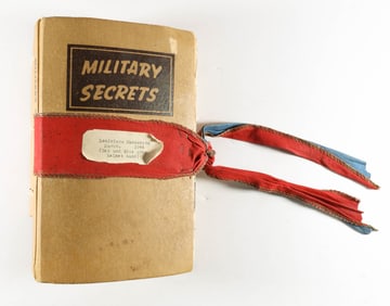 AMERICAN SOLDIERíS WORLD WAR II SCRAPBOOK