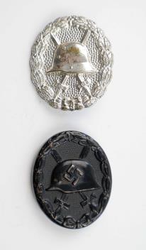 WOUND BADGES IN SILVER AND BLACK