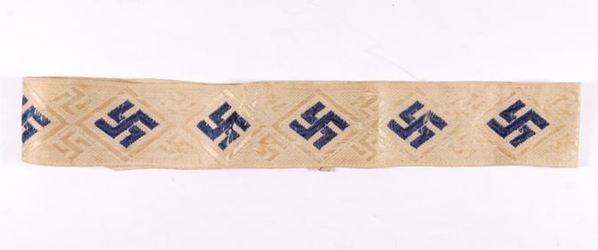 LADY'S SWASTIKA BELT