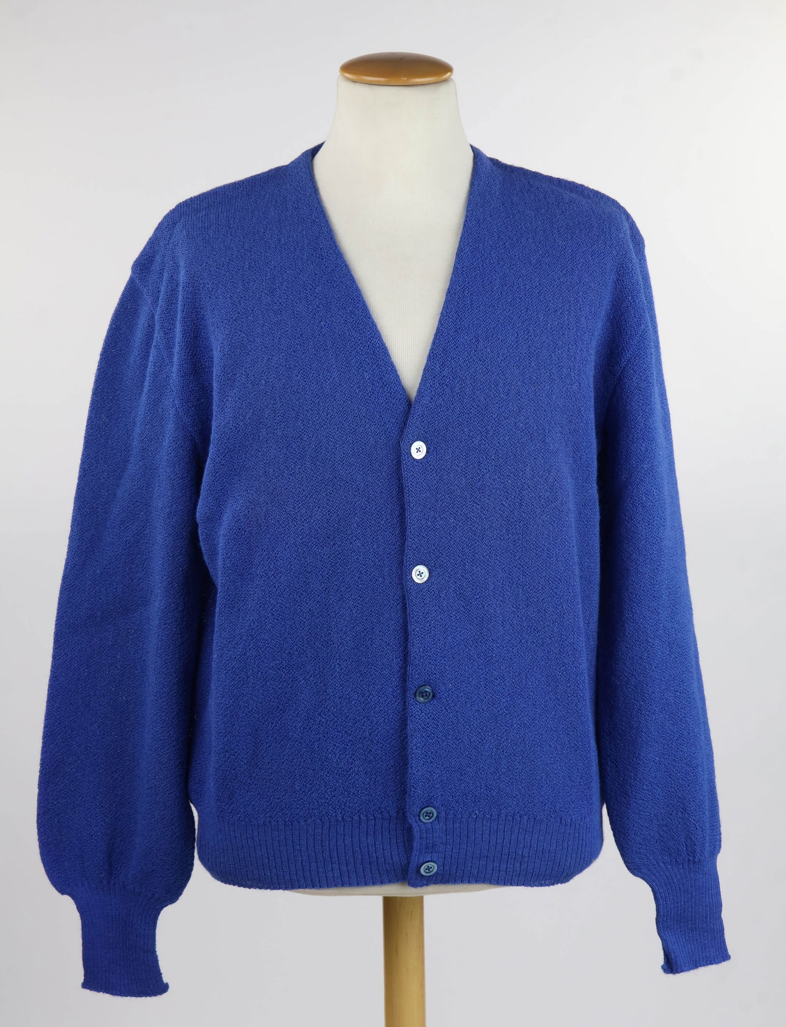 MICKEY COHEN'S BLUE ALPACA SWEATER (1 of 4)