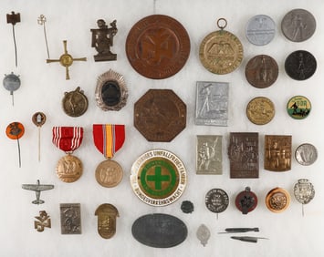 GERMAN TINNIES, EMBLEMS, PINS AND MORE (38)