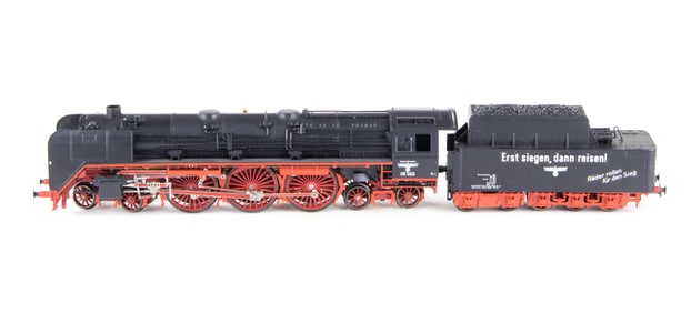 LILIPUT ‘DEUTSCHE REICHSBAHN’ MODEL TRAIN