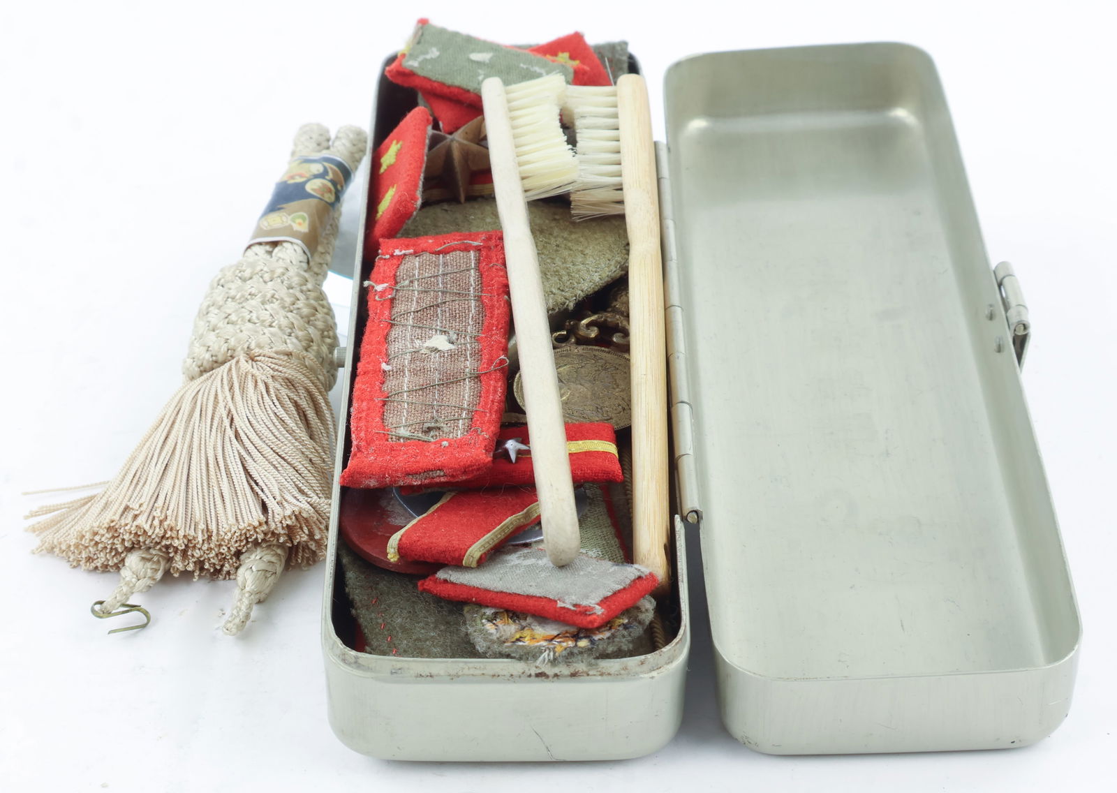 WORLD WAR II JAPANESE RELICS (1 of 7)