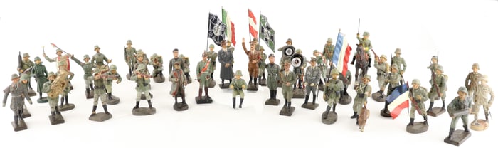 VARIOUS TOY SOLDIERS (46)