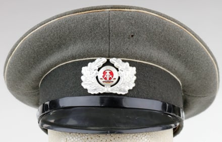 EAST GERMAN VISOR CAP