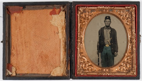 TINTYPE OF A UNION SOLDIER