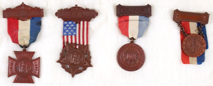 G.A.R MEDALS AND LETTERS (8)