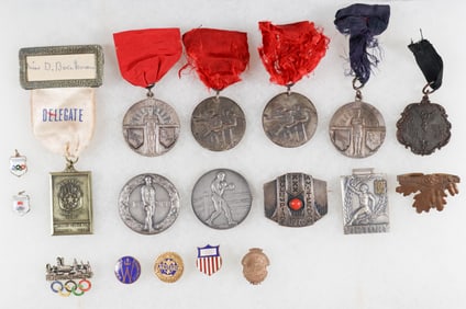 SPORT AND OLYMPIC BADGES