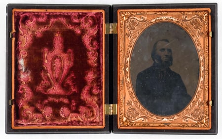 AMBROTYPE IN FINE CASE