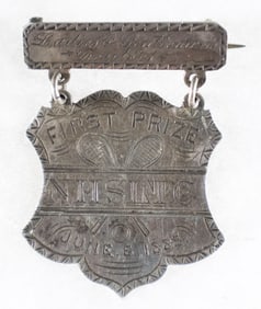 TENNIS CHAMPIONSHIP FIRST PRIZE BADGE