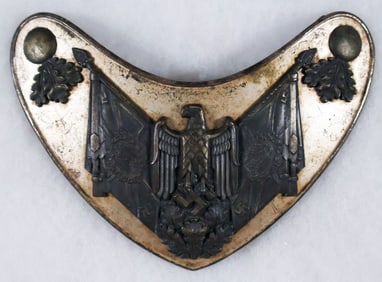GERMAN ARMY STANDARD BEARER GORGET