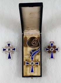 GERMAN 'MOTHERS CROSSES' (3)