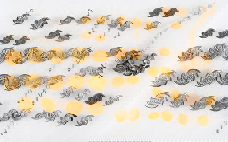 AMERICAN UNIFORM BUTTONS (50+)