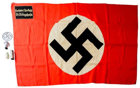 'B.D. SPORTBAHN' FLAG, STAFF PLATE AND POLE TOPPER