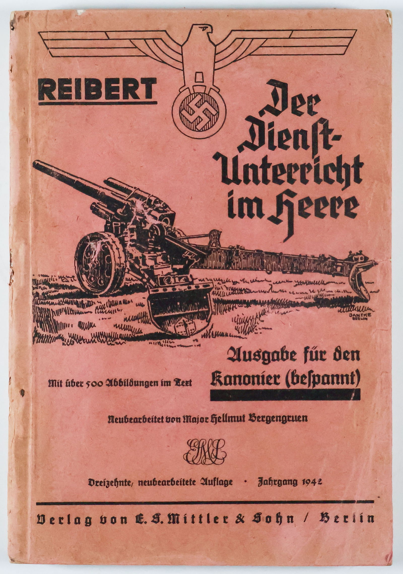 WWII GERMAN SOLDIER HANDBOOK ‘DER DIENSTUNTERRICHT IM HEERE’ (1 of 3)