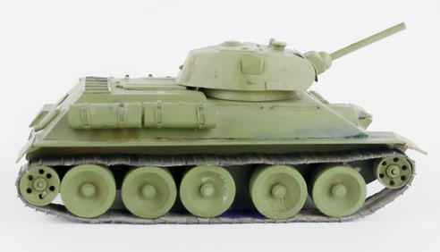 GERMAN T-34-1942 (RUSSIAN) IDENTIFICATION TANK MODEL