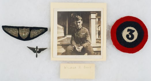 INSIGNIA OF AMERICAN PILOT WILMER K. BOND