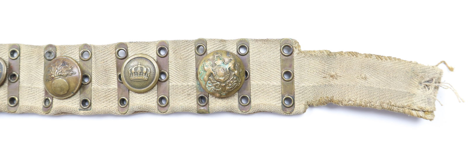 GERMAN 'HATE BELT' WITH BRITISH INSIGNIA (1 of 12)