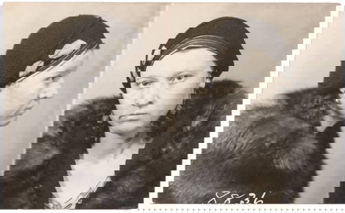 (CHARLES 'PRETTY BOY' FLOYD) RUBY HAMILTON: RUBY HAMILTON Wife of gangster Charles 'Pretty Boy" Floyd with whom she had a son, Jack Dempsey Floyd. Hamilton divorced Floyd, but later hid him in the family home for six months as he evaded arrest.