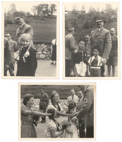 HITLER MINGLES WITH CHILDREN, BY HOFFMANN (3)