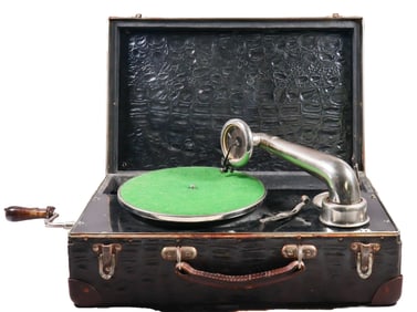 WAFFEN-SS GUSEN CONCENTRATION CAMP GRAMOPHONE
