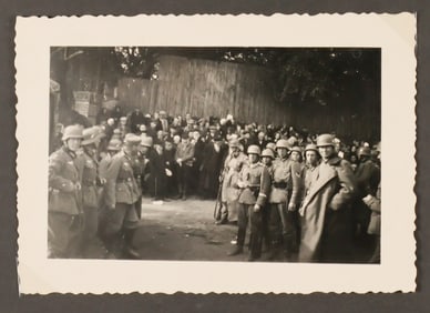 GERMANS SOLDIERS AND JEWS IN POLAND