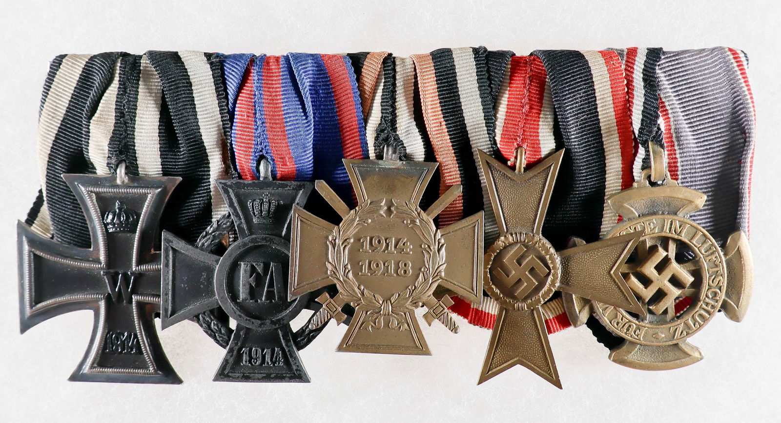 OLDENBURG PARADE DRESS MEDAL BAR (1 of 6)