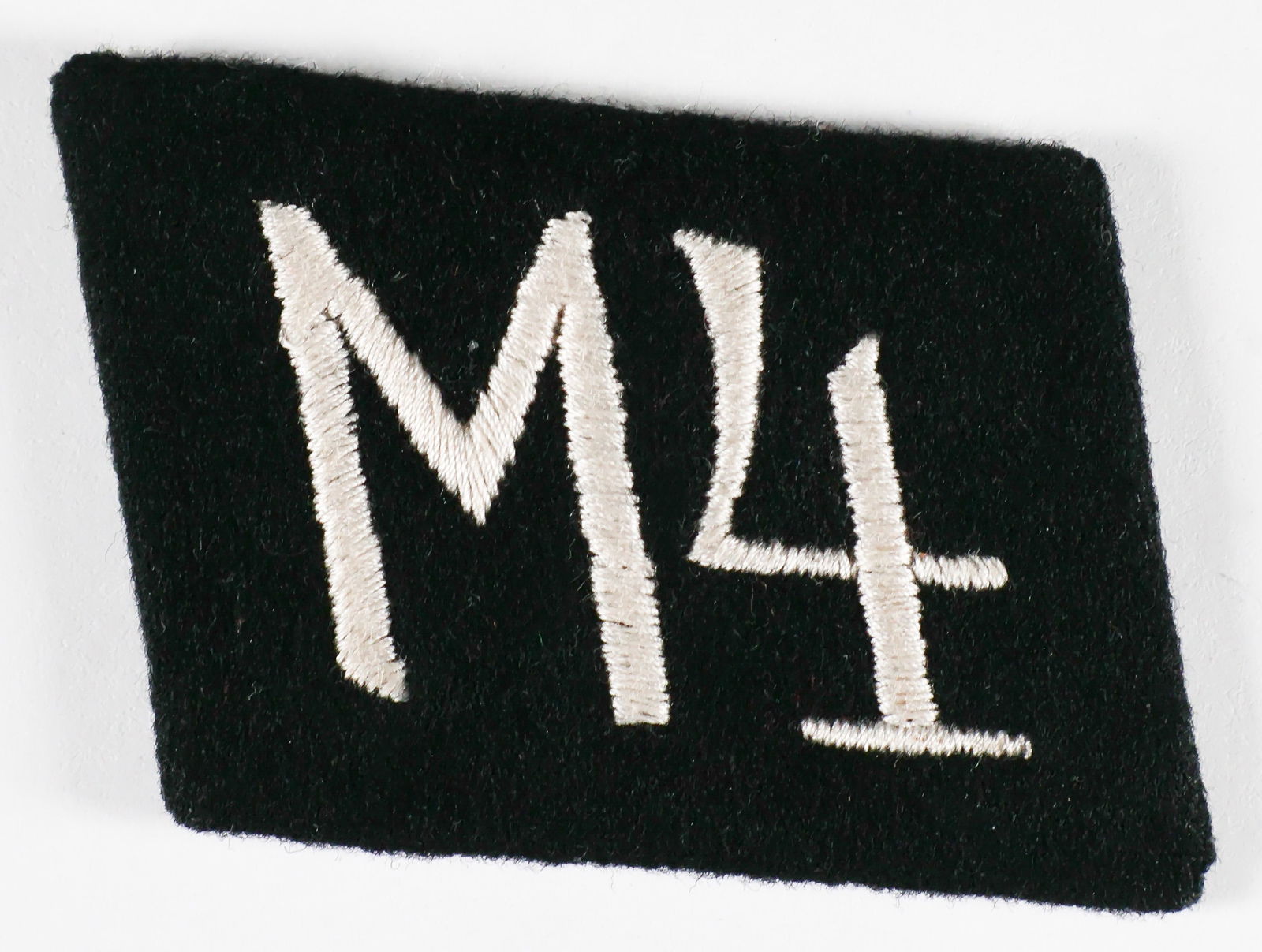 ALLGEMEINE-SS COLLAR TAB (1 of 2)