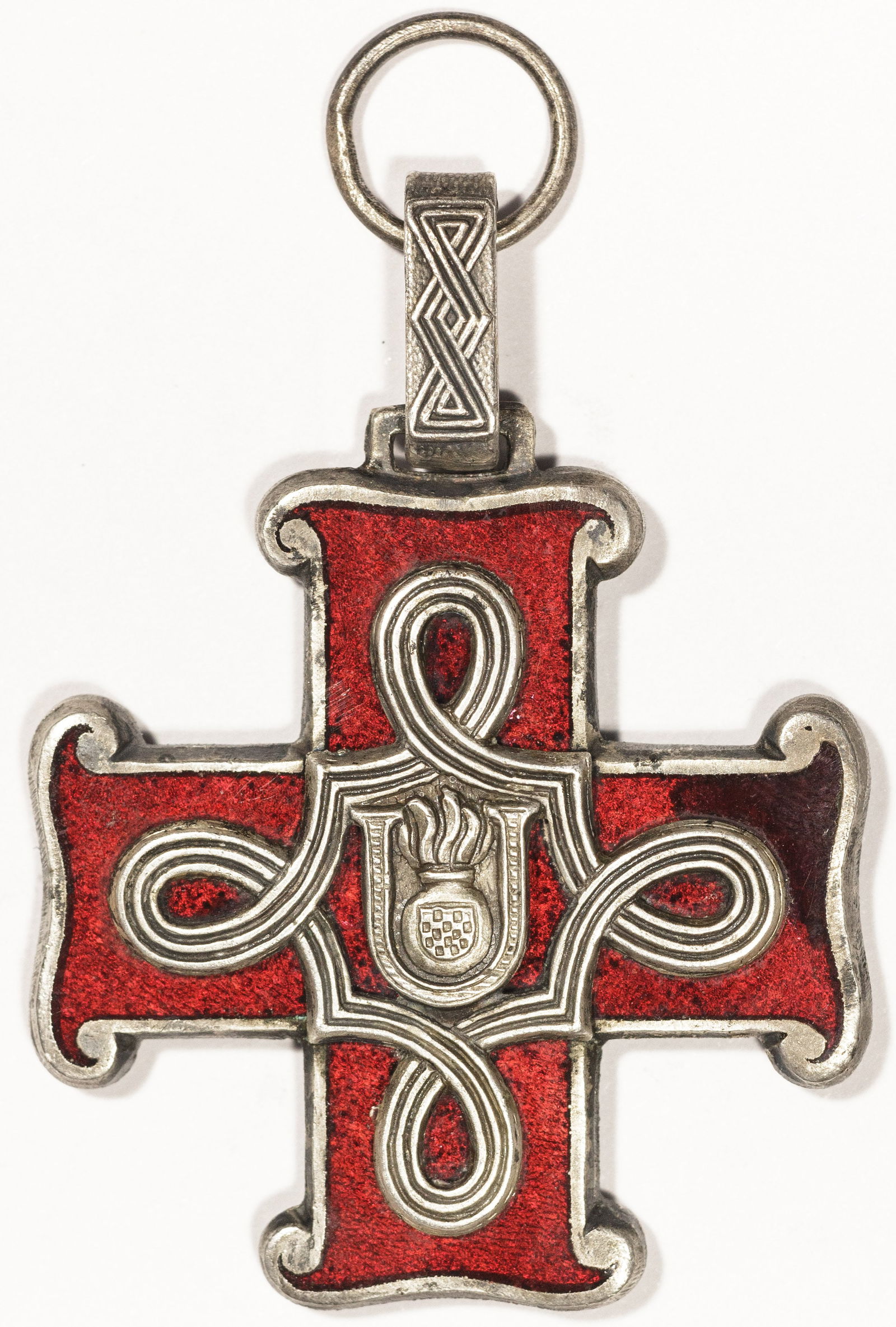 INDEPENDENT STATE OF CROATIA WOMEN’S ORDER OF MERIT, FIRST CLASS (CHRISTIAN) (1 of 3)