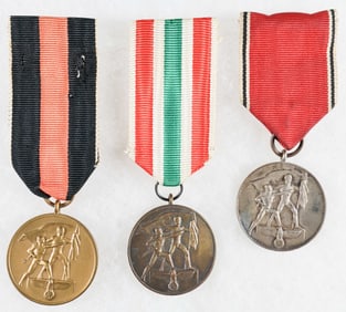 GERMAN COMMEMORATIVE MEDAL GROUPING (3)