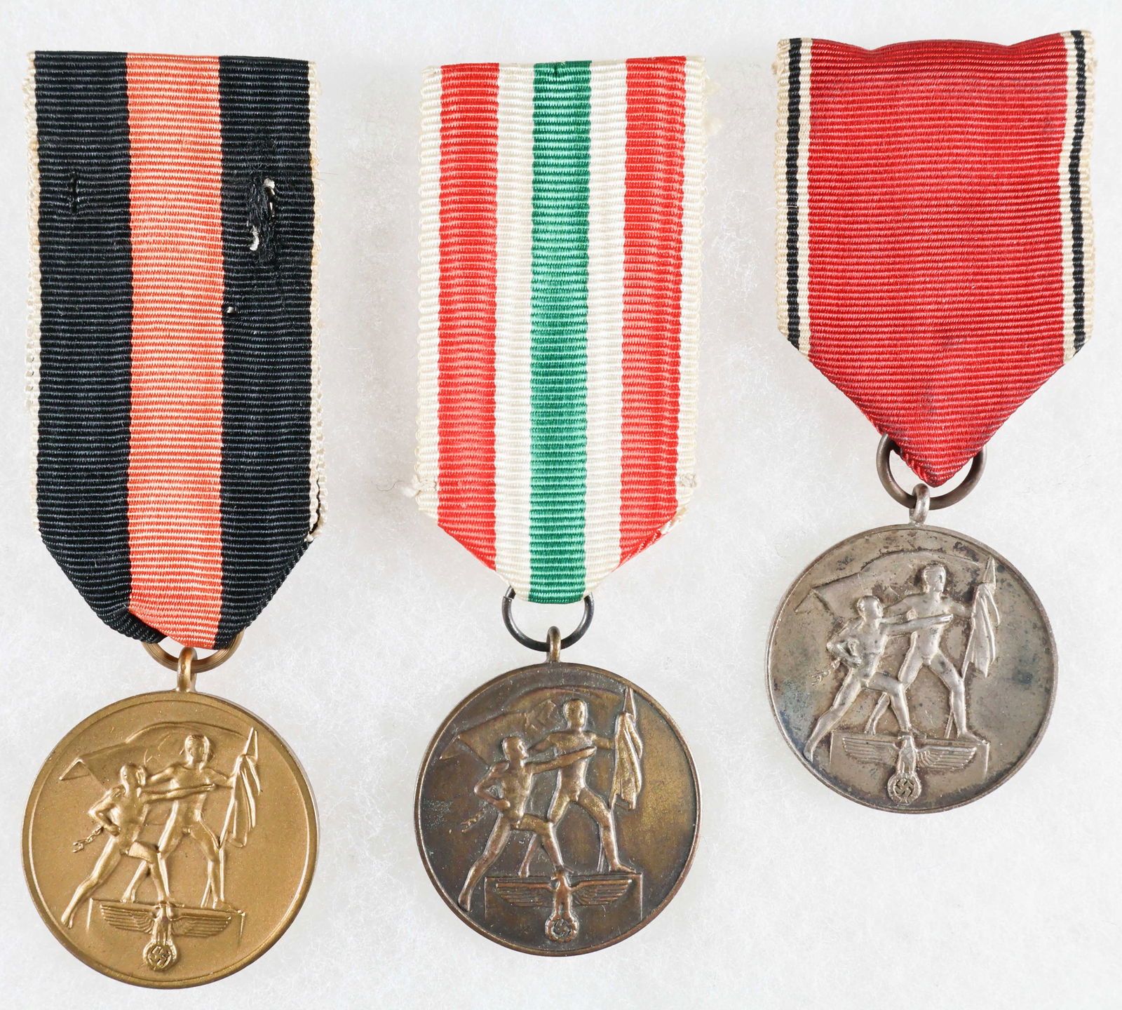 GERMAN COMMEMORATIVE MEDAL GROUPING (3) (1 of 2)