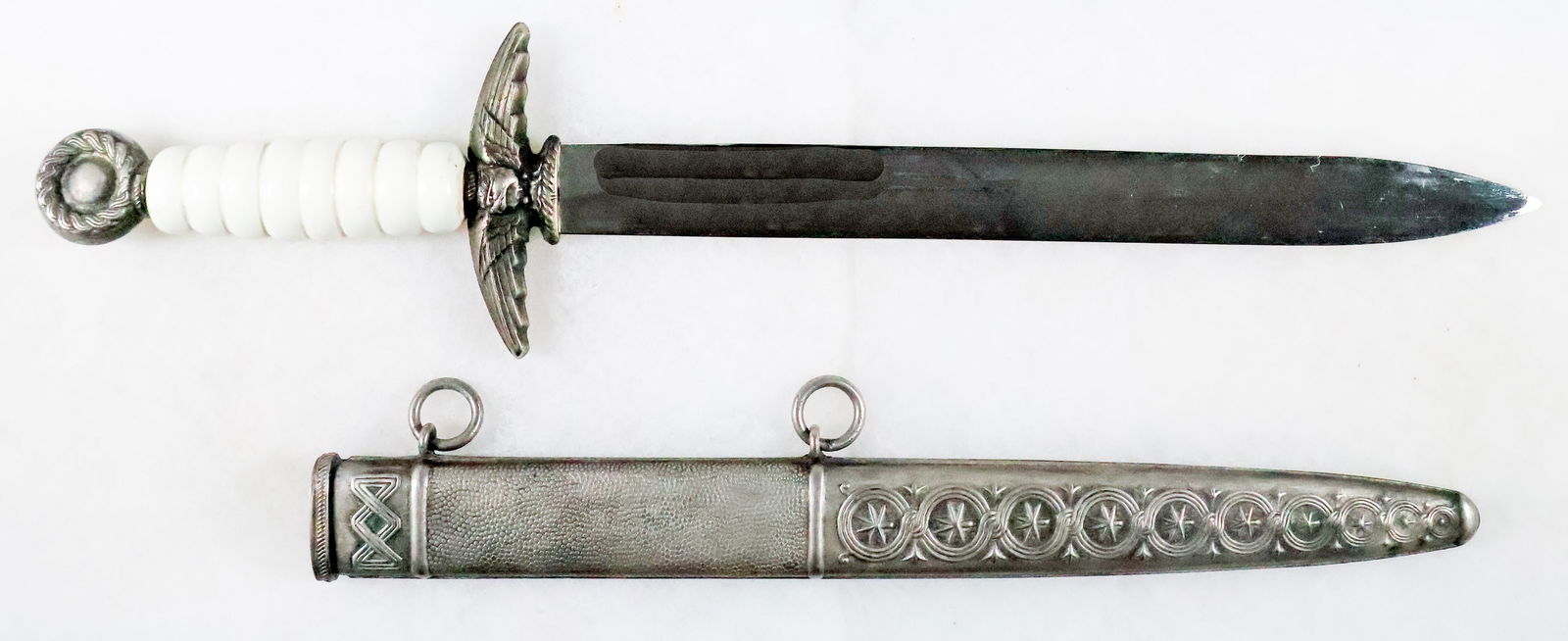 M1941 CROATIAN AIR FORCE OFFICER'S DAGGER (1 of 7)