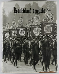 'DEUTSCHLAND ERWACHT' CIGARETTE CARD ALBUM