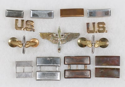 (DOOLITTLE MISSION) NAVIGATOR CARL WILDNER'S INSIGNIA AND D.O.D. LICENSE (15)