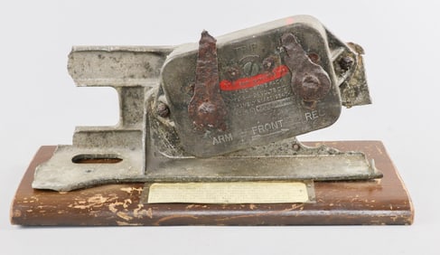 B-17 BOMB RELEASE MECHANISM RELIC