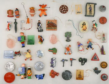 NSDAP ‘WINTERHILFSWERK’ TOKENS AND TOYS (225+)