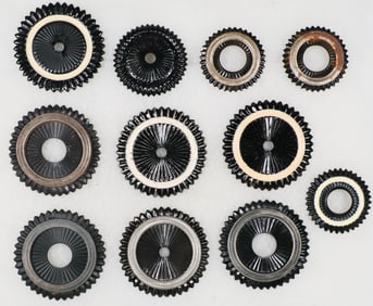 GERMAN AND PRUSSIAN PICKELHAUBE COCKADES (23)