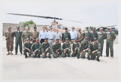 JOHN MCCAIN & LINDSEY GRAHAM MILITARY TRIP TO PAKISTAN PHOTOGRAPHS