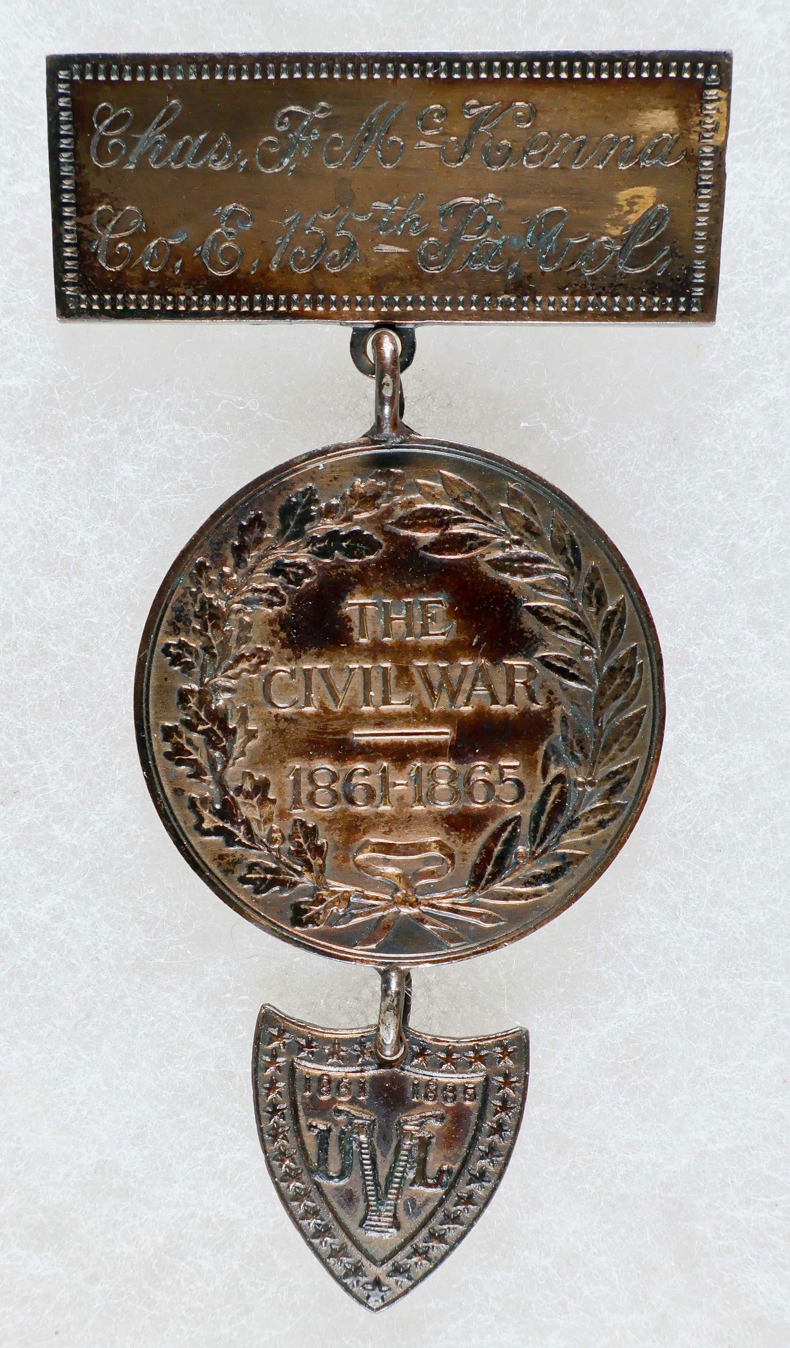 UNION VETERAN LEGION MEDAL FOR A GETTYSBURG VETERAN (1 of 7)