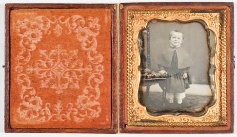 DAGUERREOTYPE OF A HAPPY CHILD
