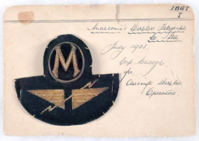 AERIAL RADIO OPERATOR'S CAP BADGE