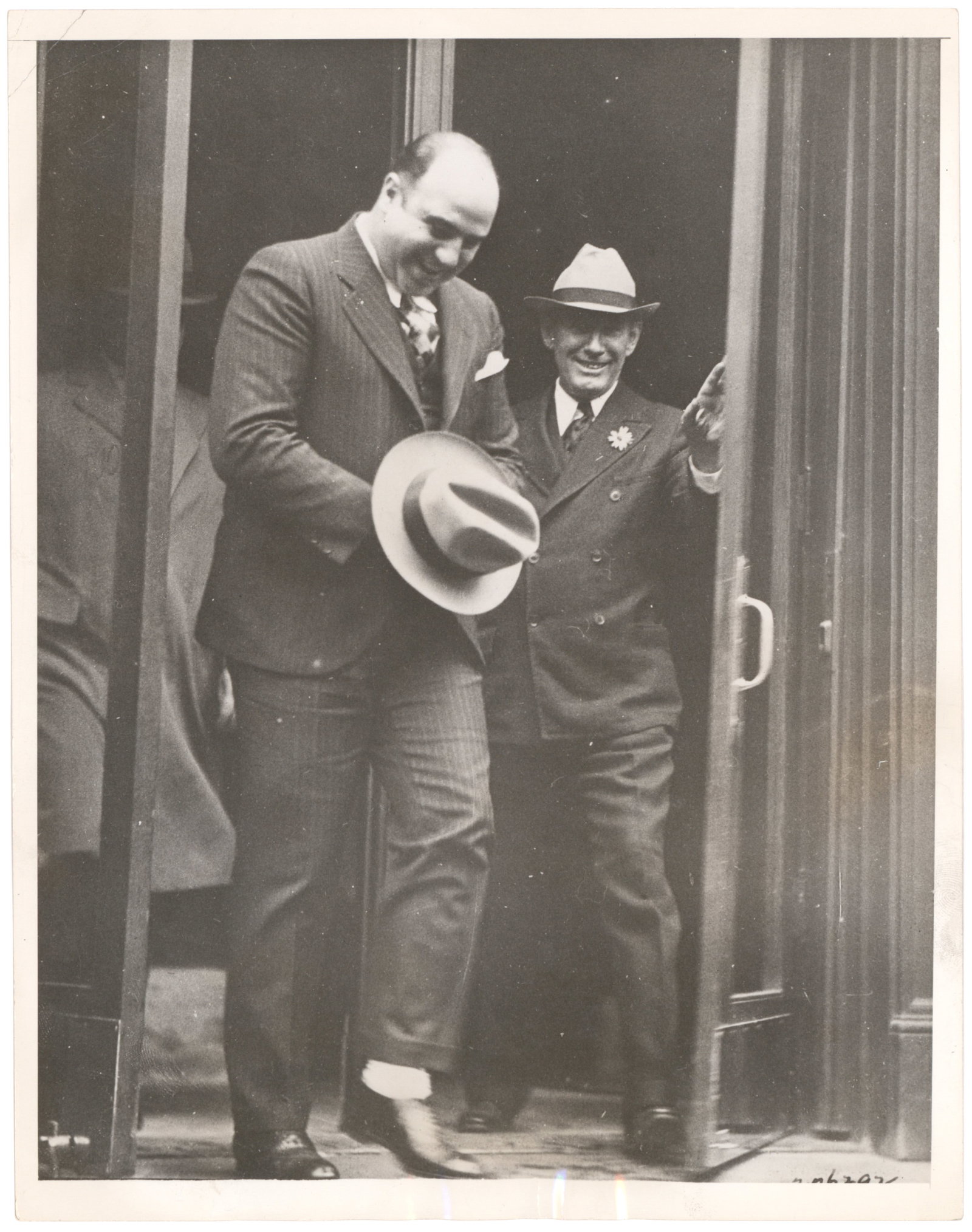 (ALPHONSE CAPONE) (1 of 2)