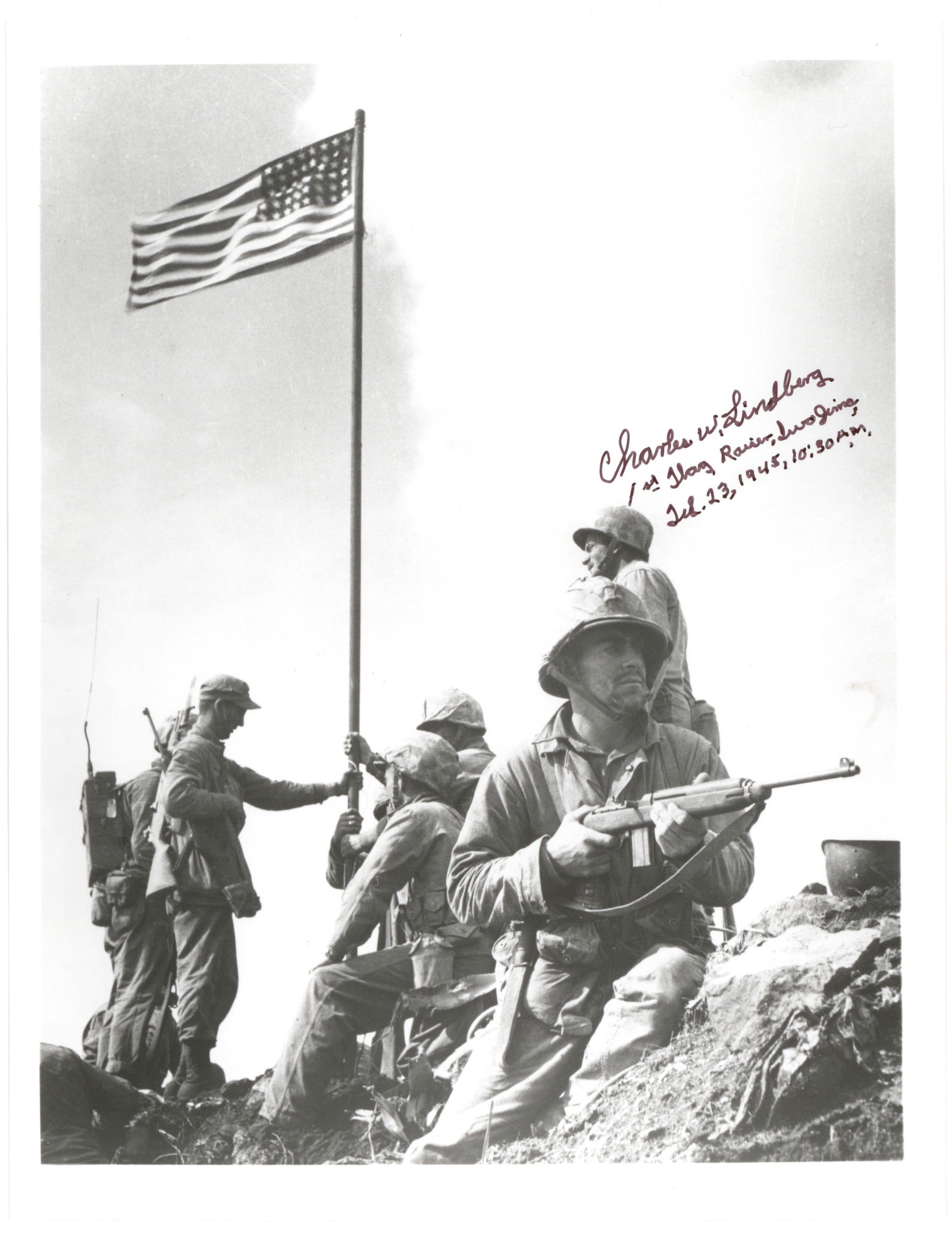 (IWO JIMA): CHARLES W. LINDBERG (1920 - 2007) U.S. Marine who was part of the combat patrol that climbed Mount Suribachi and raised the first of two U.S. flags on the summit during the battle of Iwo Jima. S.P. 8