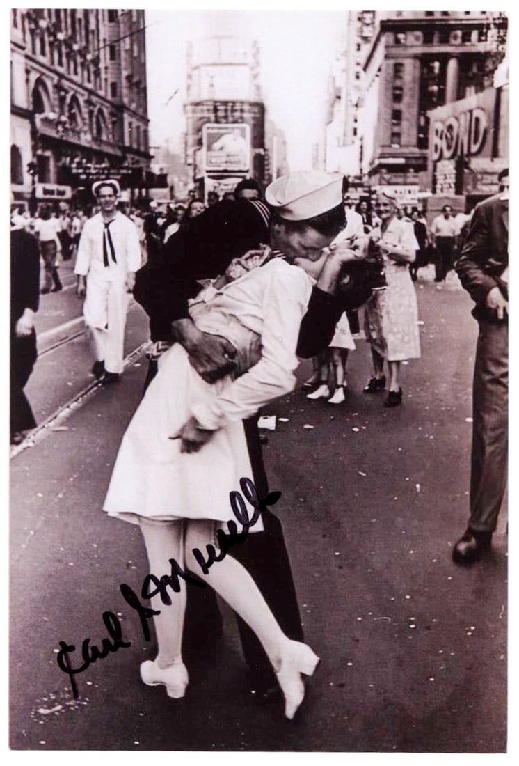 (V-J DAY) CARL MUSCARELLO: (1926-2024) U.S. Navy sailor, widely thought to be the ‘kissing sailor' in Albert Eisenstadt's iconic photograph ‘V-J Day in Times Square'. S.P., 4 x 6 in. b/w, a modern print of the