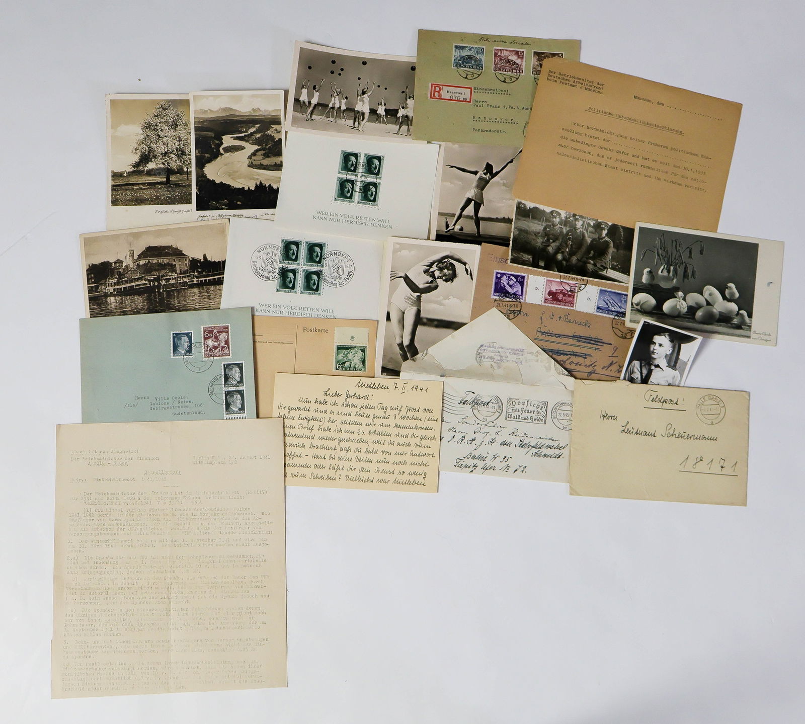 GERMAN WWII EPHEMERA GROUP (1 of 1)