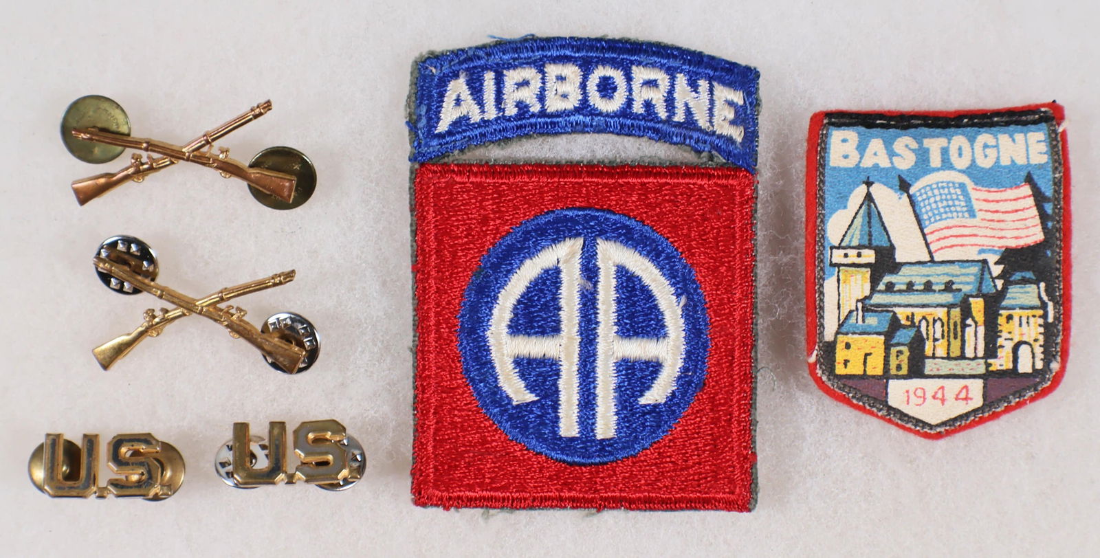 ('BAND OF BROTHERS' 506TH P.I.R.) LT. ROBERT E. HALEY'S POSTWAR INSIGNIA GROUPING (6): ROBERT E. HALEY (1919-2004) American military officer in the 101st Airborne Division, a well-rounded student and athlete from Connecticut who served first with the 541st P.I.R., then more famously as