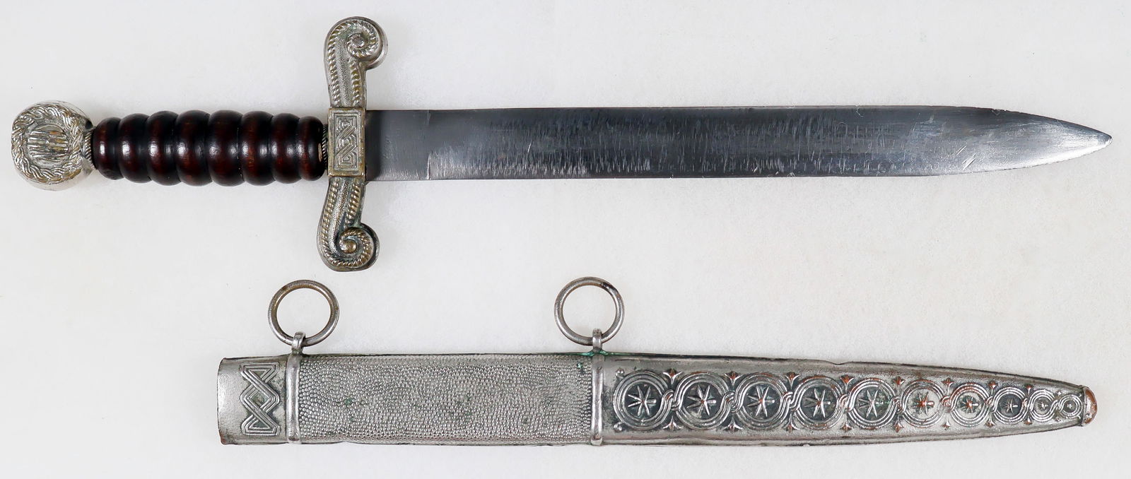 INDEPENDENT STATE OF CROATIA DIPLOMATIC DAGGER BY BRACA KNAUS (1 of 6)